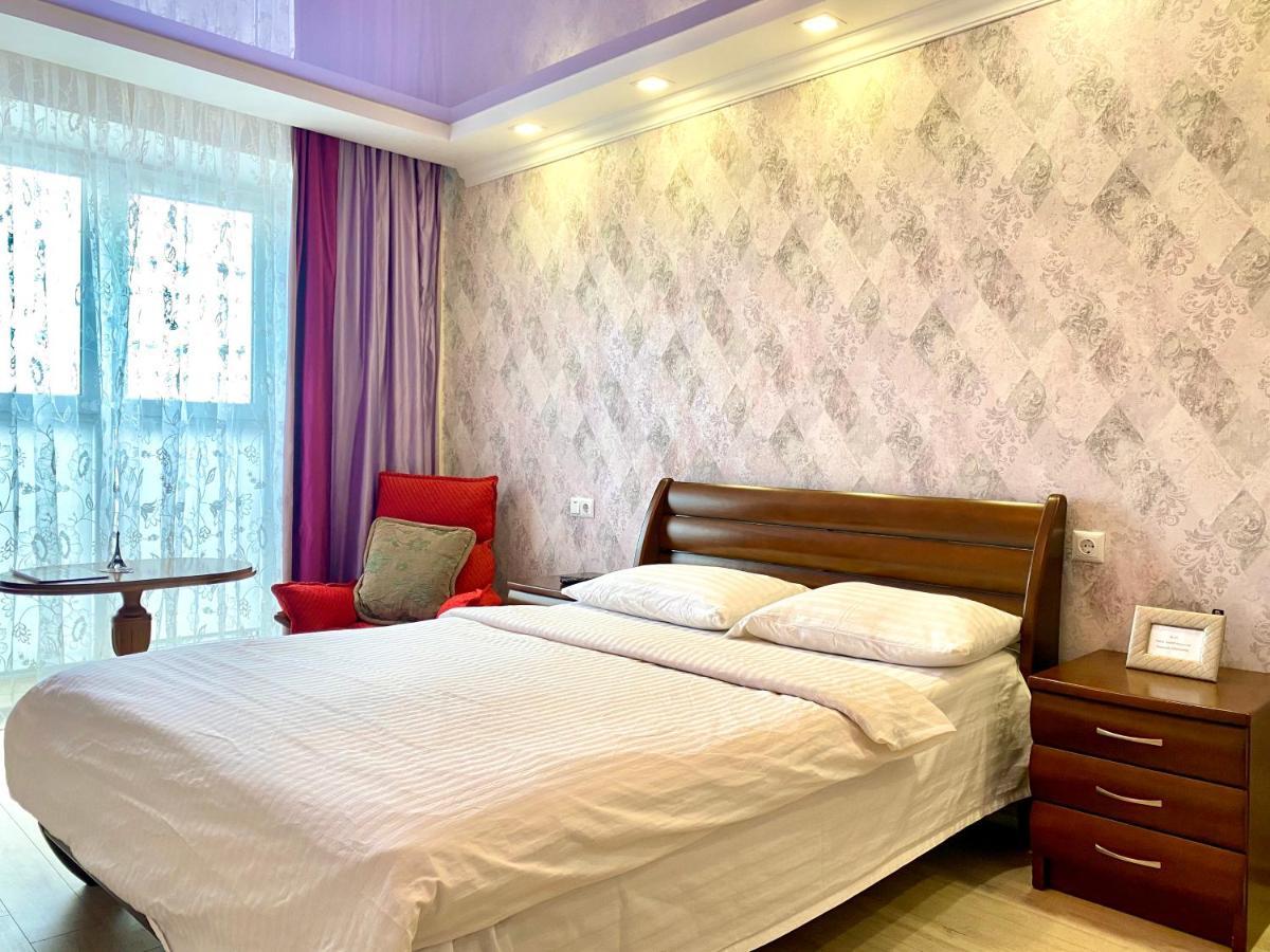 Apartpoltava Простора Однокімнатна Квартира В Новобудові, Корпусний Парк Εξωτερικό φωτογραφία