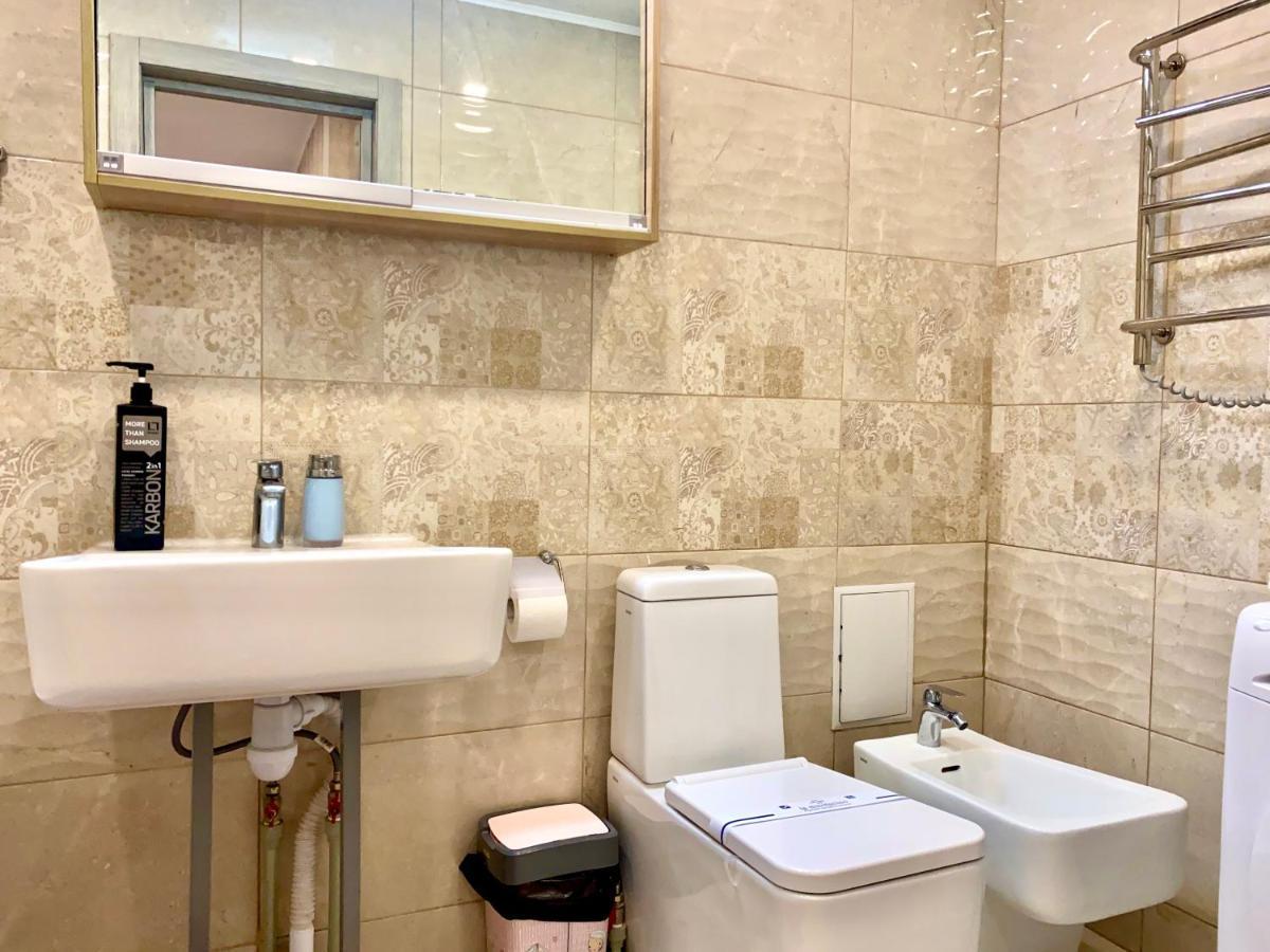 Apartpoltava Простора Однокімнатна Квартира В Новобудові, Корпусний Парк Εξωτερικό φωτογραφία