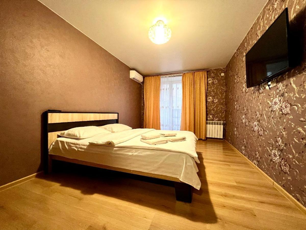 Apartpoltava Простора Однокімнатна Квартира В Новобудові, Корпусний Парк Εξωτερικό φωτογραφία